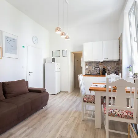 Caleta Apartment