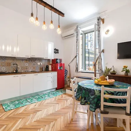 Caleta * スプリト