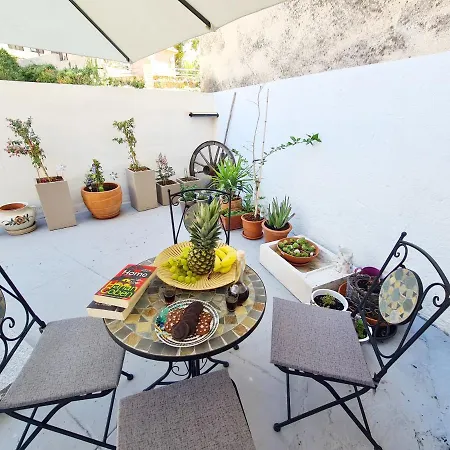 Apartament Caleta *